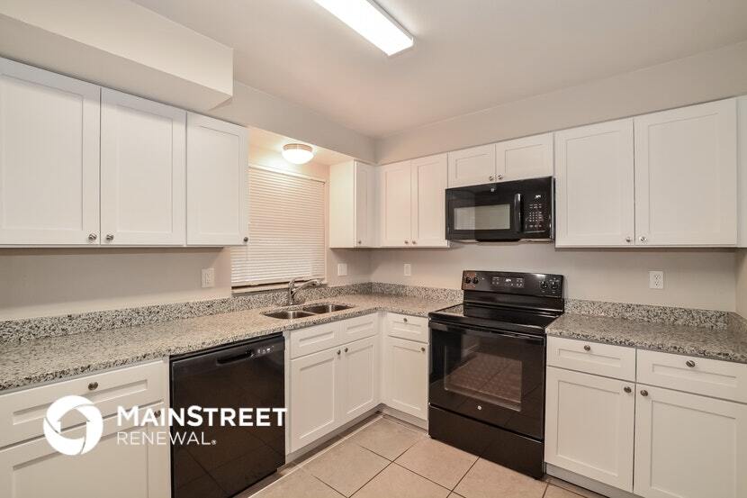 Building Photo - 1625 Leach Cir