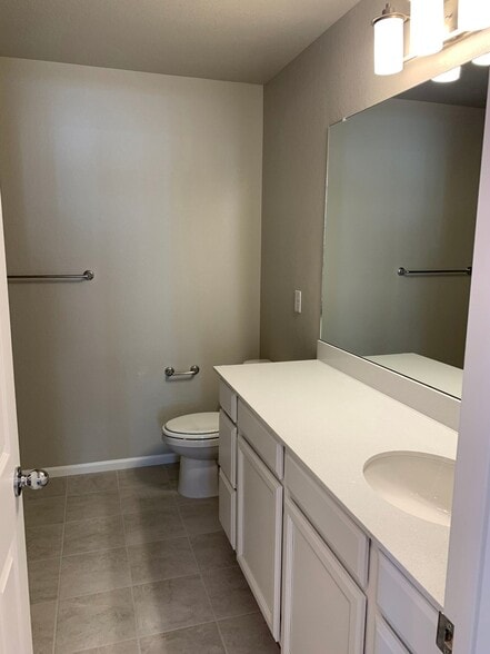 Building Photo - 7164 Bedlam Dr