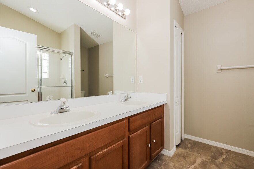 Building Photo - 311 Chardonnay Pl