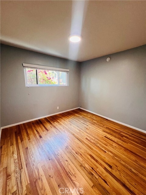 Building Photo - 6637 Balcom Ave
