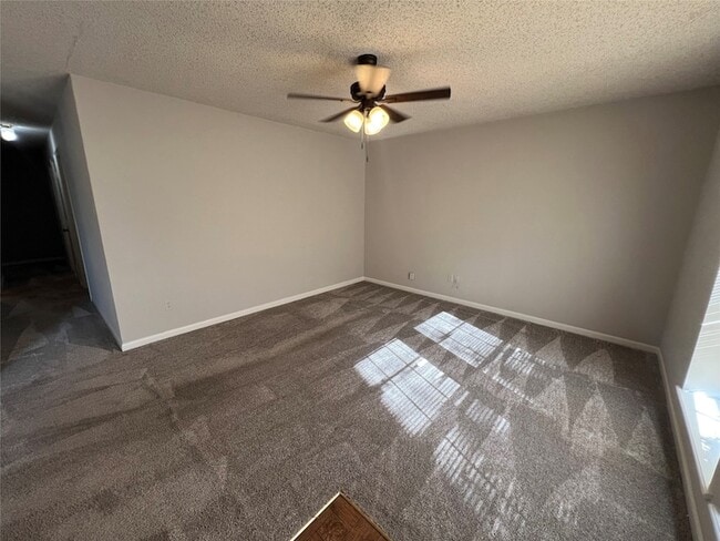 Building Photo - 2301 N Woods St