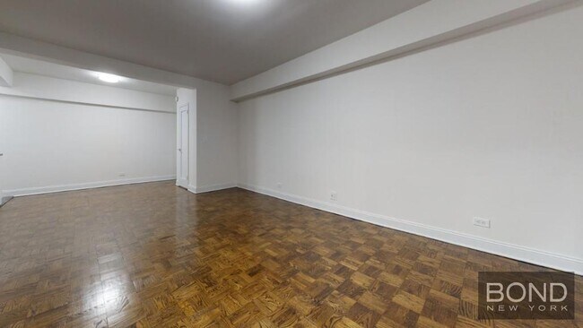 Building Photo - 20 Beekman Pl
