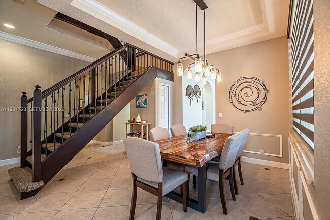 Building Photo - 3182 SW 189th Ave