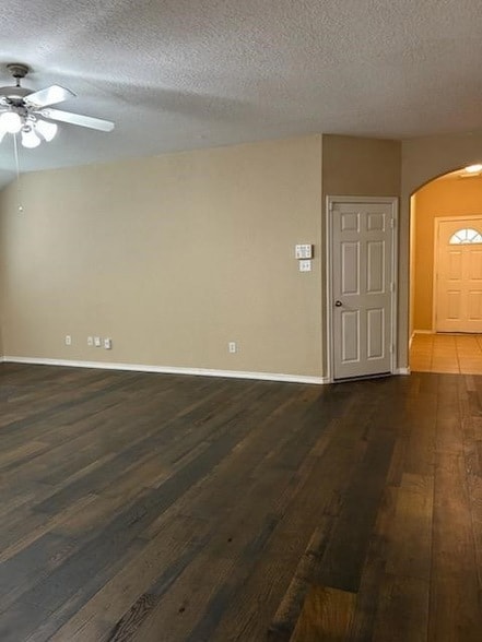 Building Photo - 3618 Primrose Trace Ln