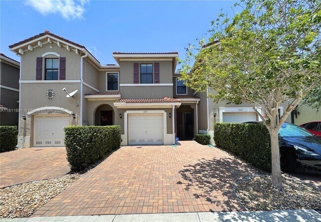 Primary Photo - 1071 NW 33rd Manor