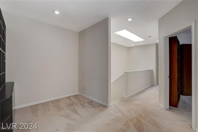 Building Photo - 9420 San Laguna Ct