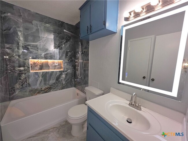 Building Photo - 1108 Covey Ln