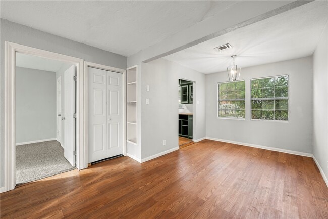 Building Photo - 1714 N Avenue H