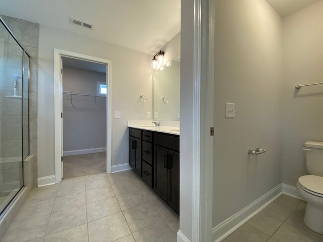 Building Photo - 6260 Kershaw Mdws Rd