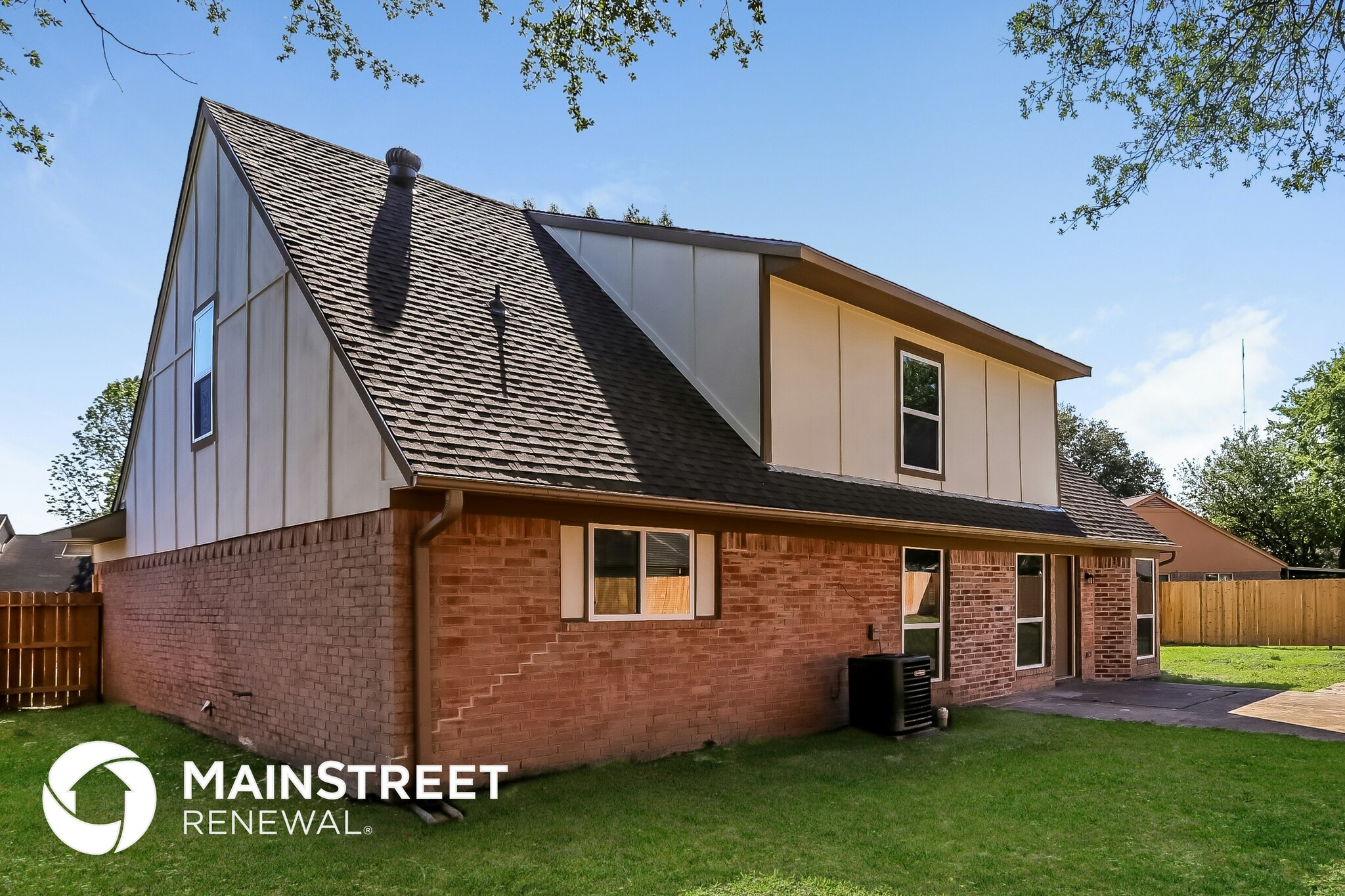 Building Photo - 1434 New Tree Ln