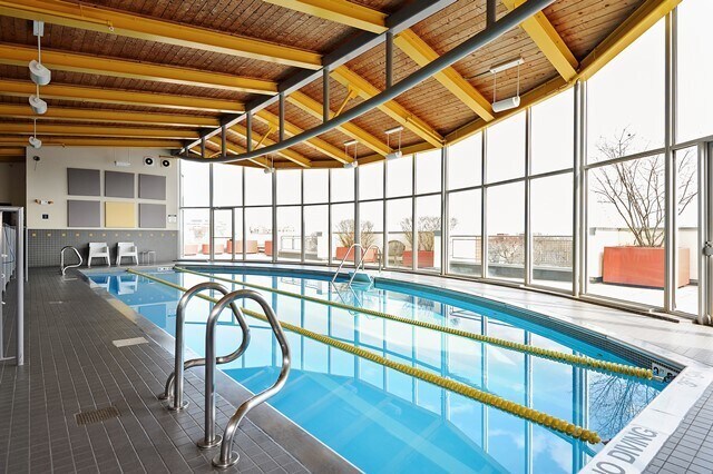 Building Photo - 1222 Chicago Ave