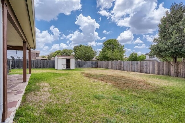 Building Photo - 1105 Fox Sparrow Cove