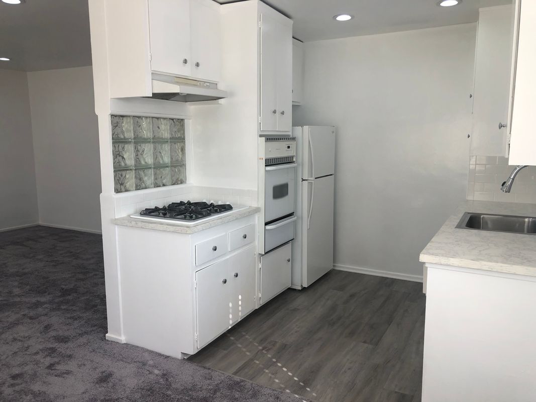 Building Photo - 744 Pier Ave