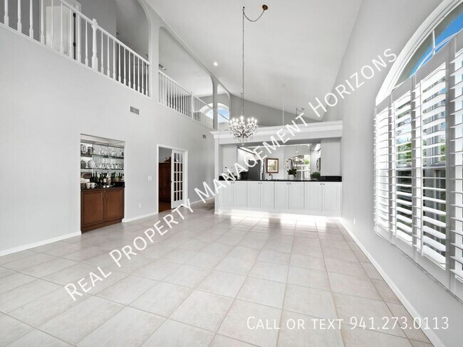 Building Photo - 8737 Pebble Creek Ln