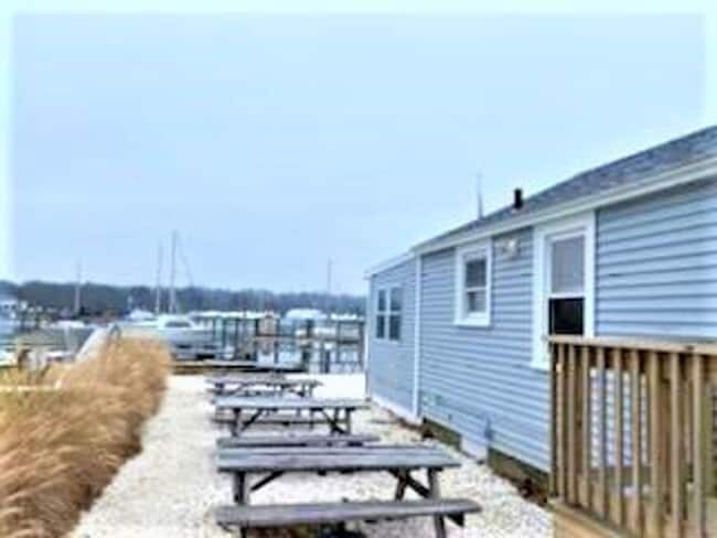 Building Photo - ****Warwick/Oakland Beach – Waterfront Single Family Home - $1,750****