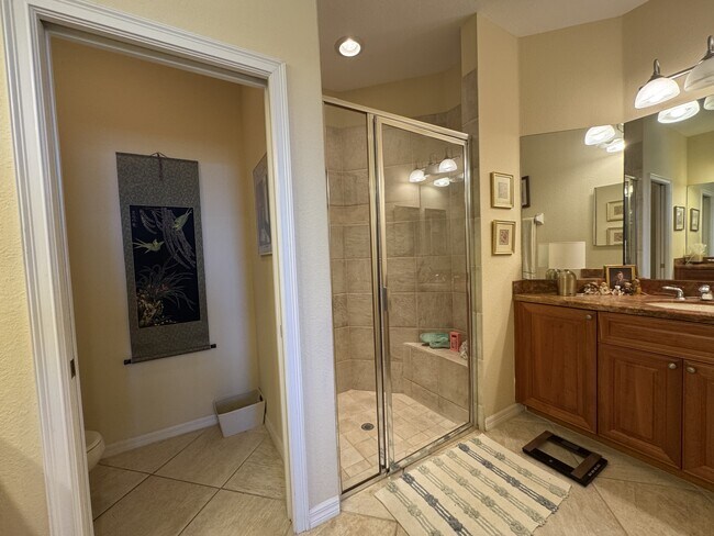 Building Photo - 462 Montelluna Dr