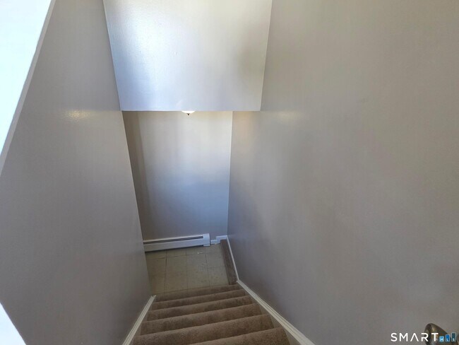 Building Photo - 15 Mc Donald Ave