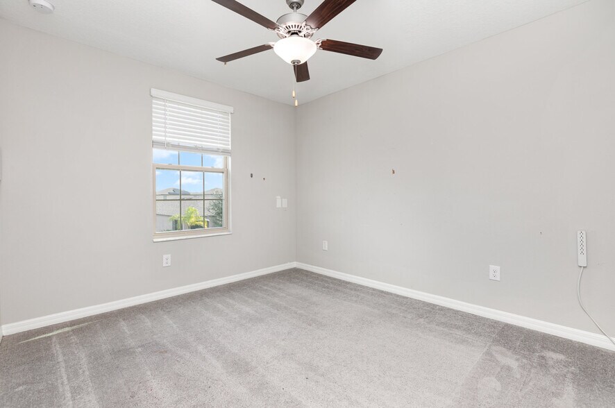 Building Photo - 6986 King Creek Dr