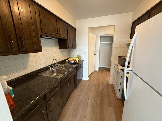 Building Photo - 2310 N Harlem Ave