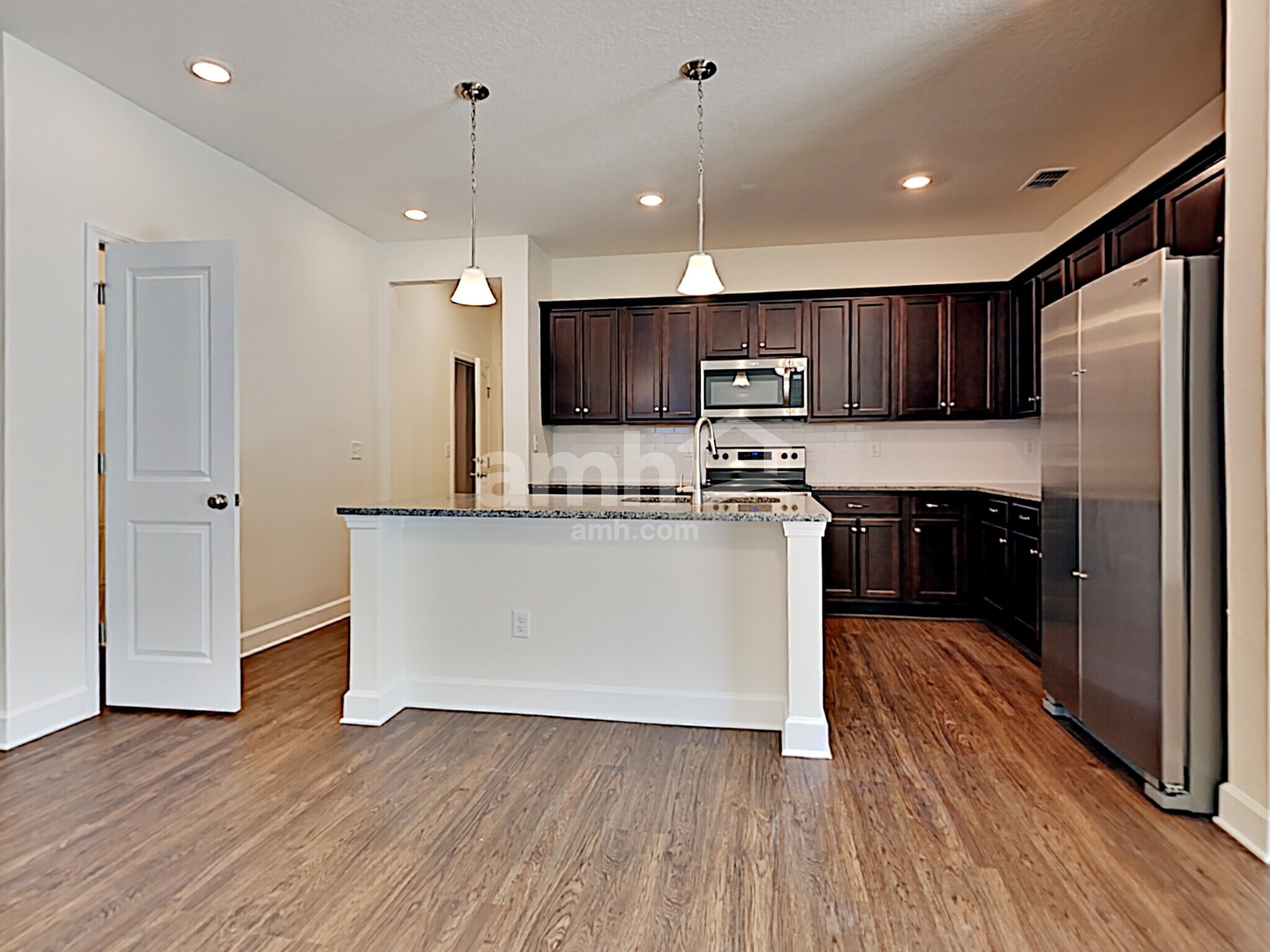 Building Photo - 105 Moultrie Crossing Ln