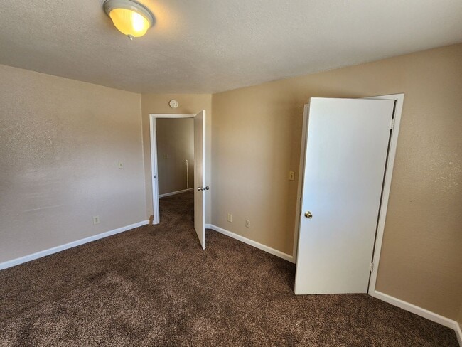 Building Photo - 1425 Eucalyptus Ave