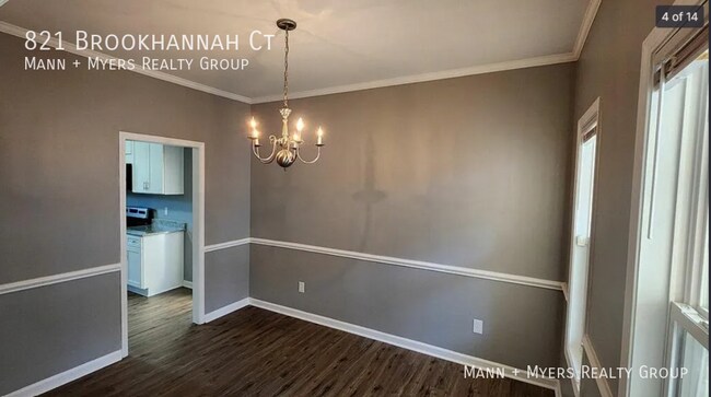 Building Photo - 821 Brookhannah Ct