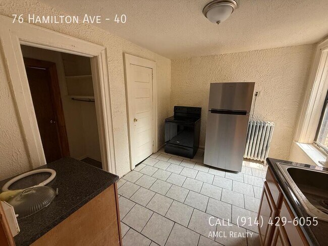 Building Photo - 76 Hamilton Ave