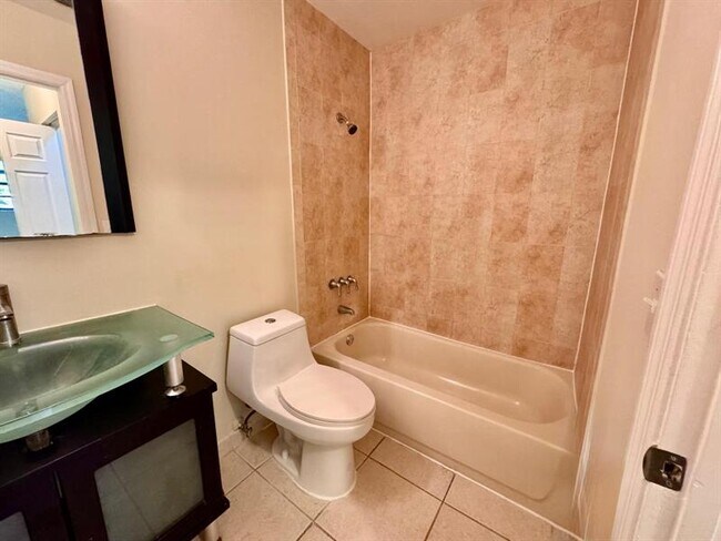 Building Photo - 11211 Royal Palm Blvd