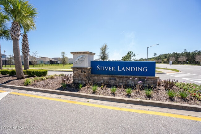 Building Photo - 260 Oaklawn Ct