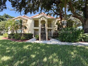 Building Photo - 12560 Equestrian Cir