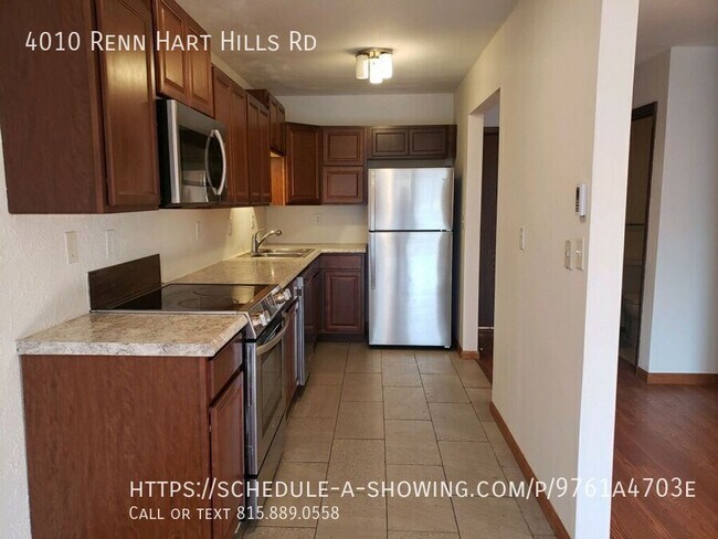 Building Photo - 4010 Renn Hart Hills