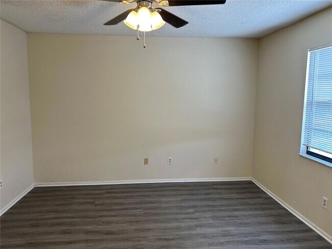 Building Photo - 12682 Castle Hill Dr