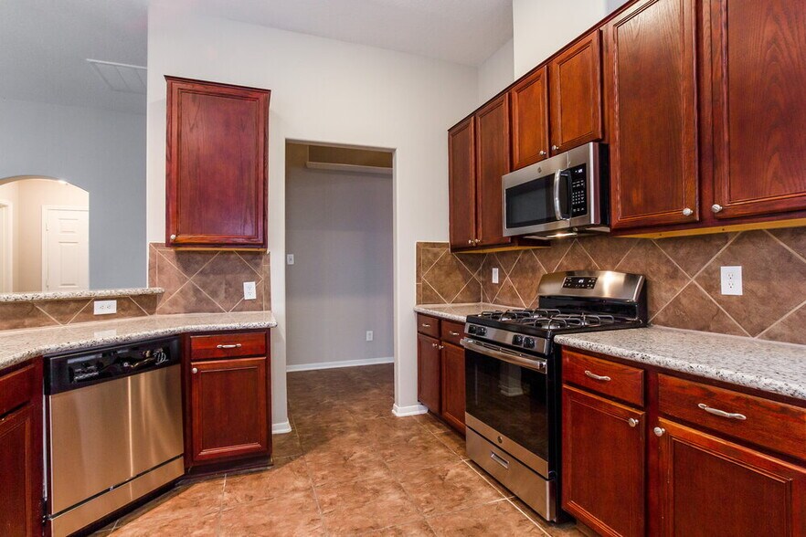 Building Photo - 4227 Forest Rain Ln