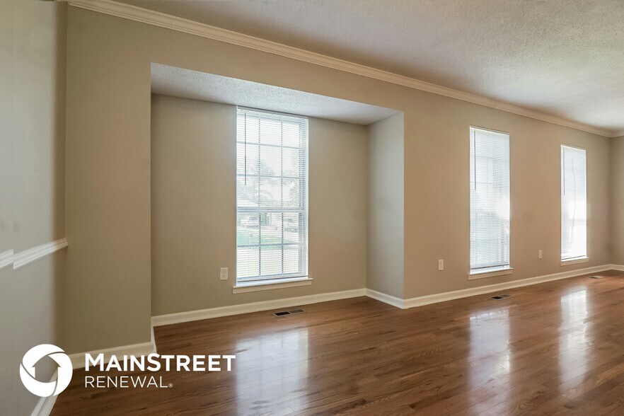 Building Photo - 1299 Glenridge Ln