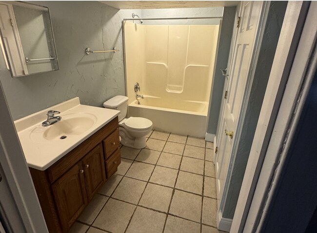 Building Photo - MA6301 - 172-174 West Main Street