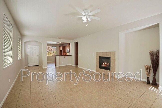 Building Photo - 1723 Bermuda Ln