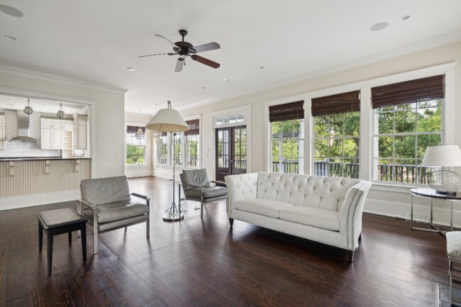 Building Photo - 6BD/5BA Custom Home for Lease in Daniel Island Park