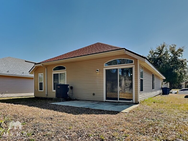 Building Photo - 4303 Campus Hills Cir