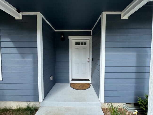 Building Photo - ***Coming Soon - 3 Bedroom Home in Otter Rock***