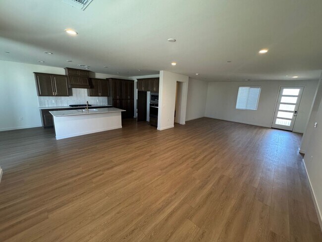 Building Photo - 12714 Graham Ct