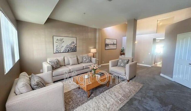 Building Photo - 1515 Elegante Ct