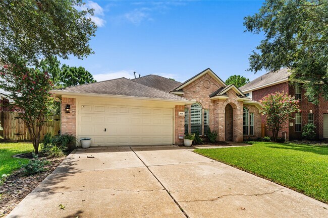 Building Photo - 5935 Sawyer Bend Ln