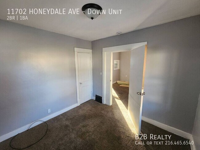 Building Photo - 11702 Honeydale Ave