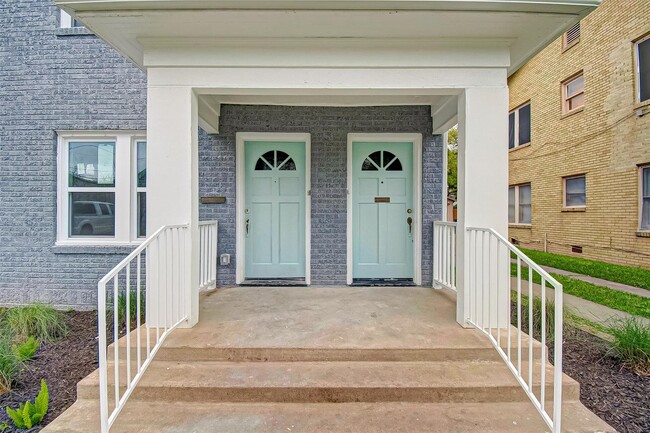 Building Photo - 2420 Huldy St