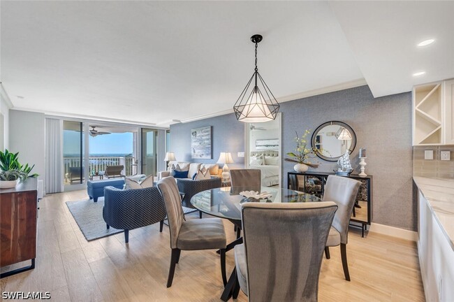 Building Photo - 6849 Grenadier Blvd