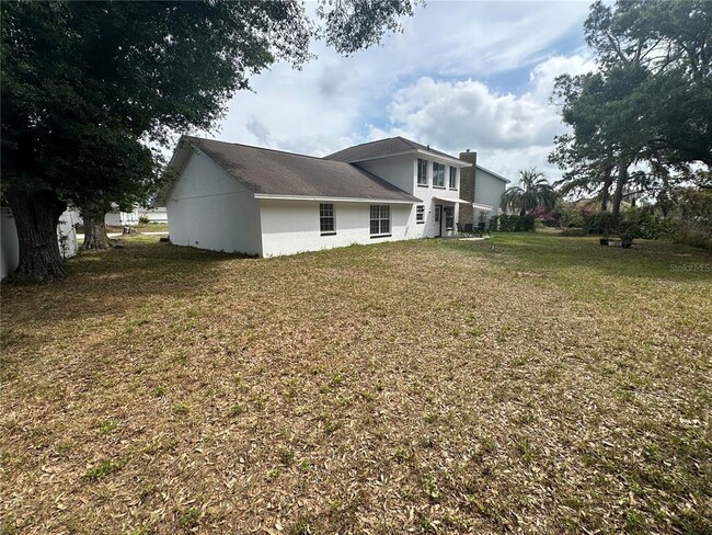 Building Photo - 7327 Floral Cir E