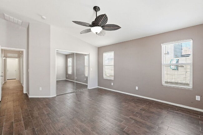 Building Photo - 40310 W Novak Ln