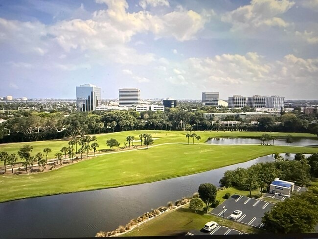 Building Photo - 2425 Presidential Way