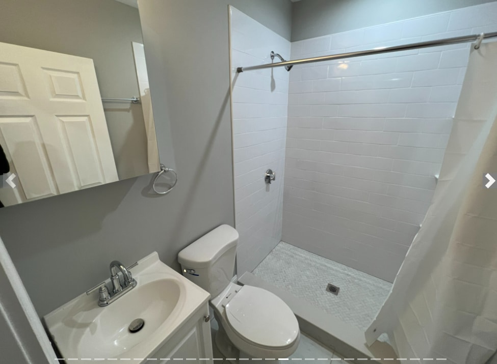 Building Photo - 15 Harold St