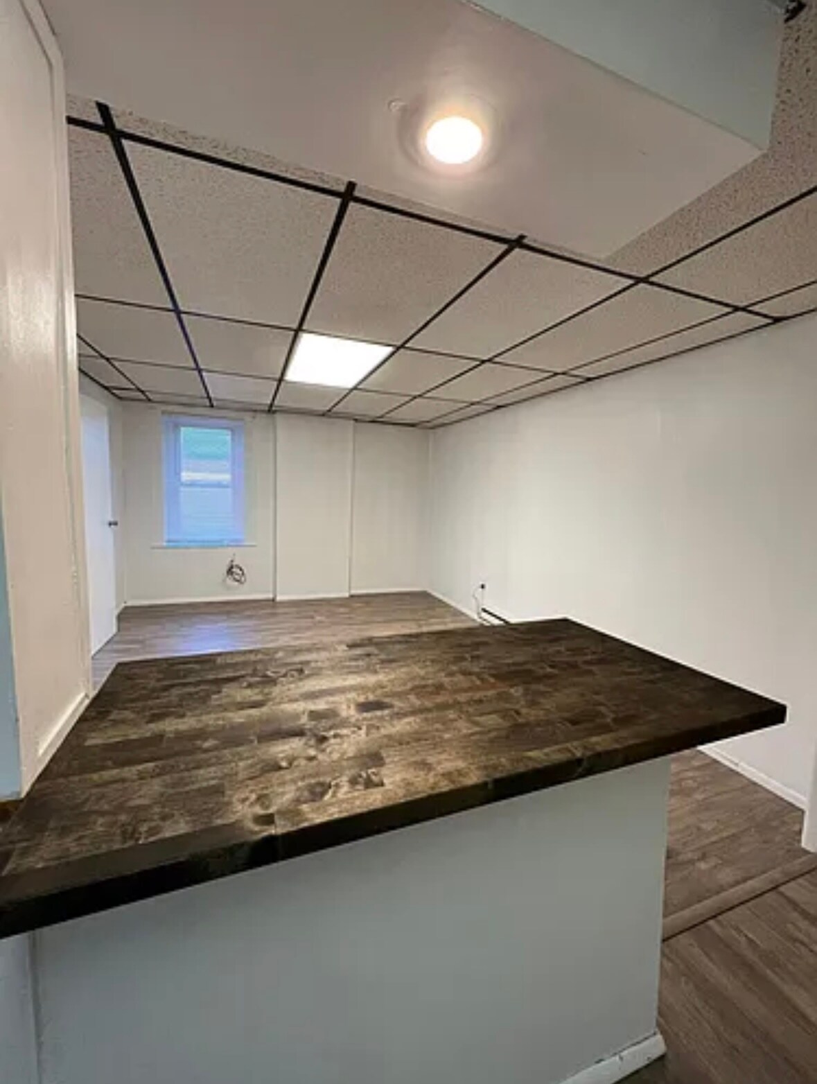 Building Photo - 464 3rd St